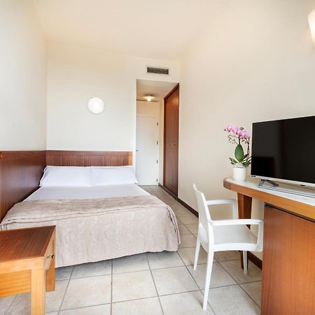 Hotel Bellevue Beach - Sul Mare Мілано-Маріттіма Екстер'єр фото