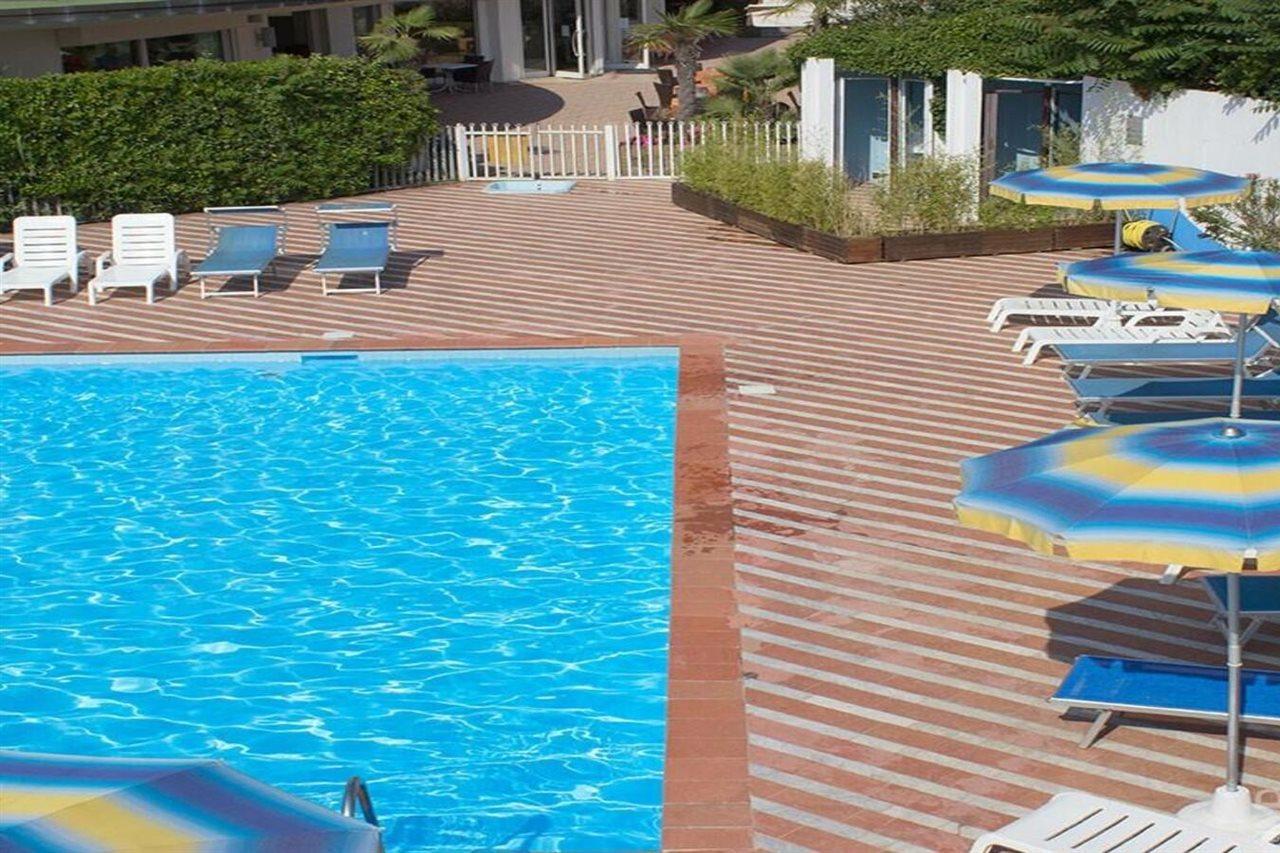 Hotel Bellevue Beach - Sul Mare Мілано-Маріттіма Екстер'єр фото