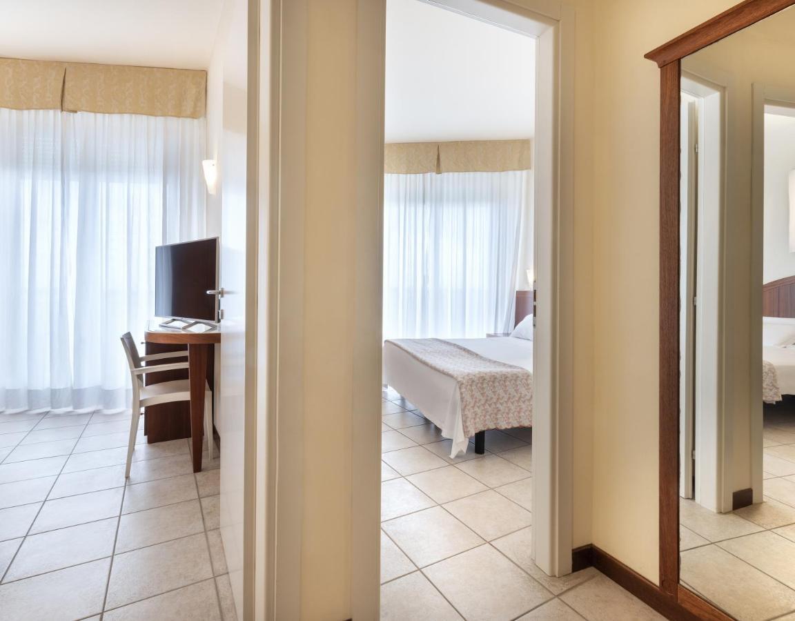 Hotel Bellevue Beach - Sul Mare Мілано-Маріттіма Екстер'єр фото