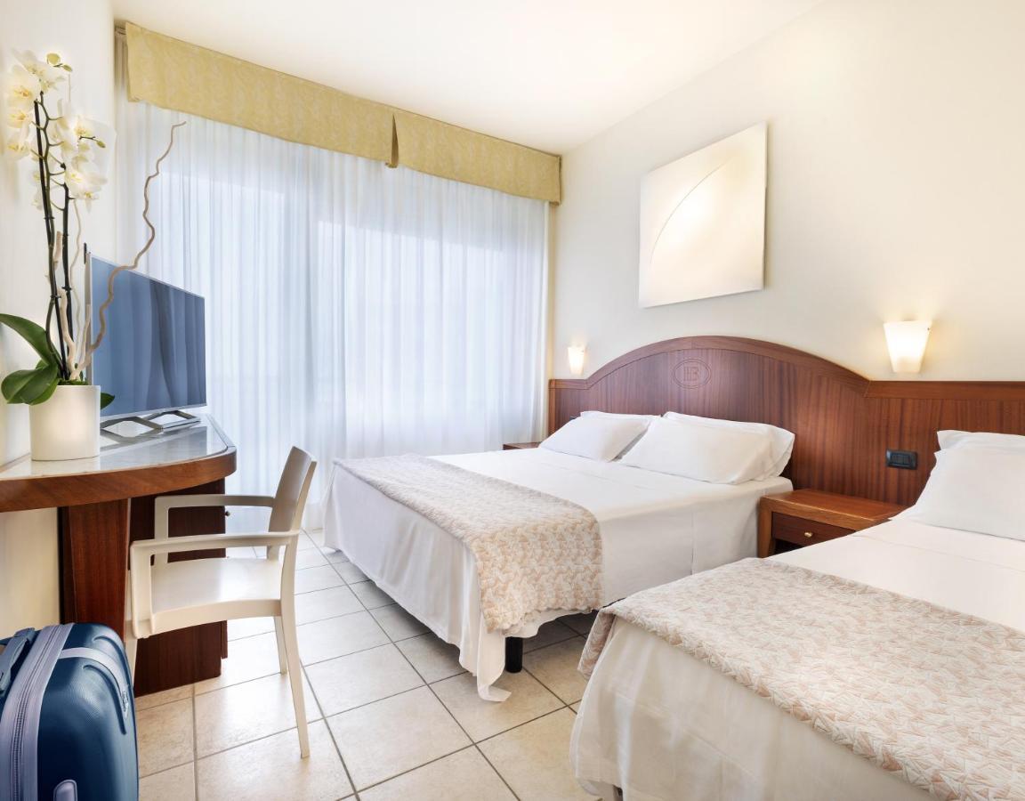 Hotel Bellevue Beach - Sul Mare Мілано-Маріттіма Екстер'єр фото