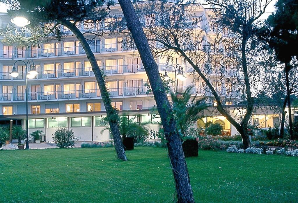 Hotel Bellevue Beach - Sul Mare Мілано-Маріттіма Екстер'єр фото